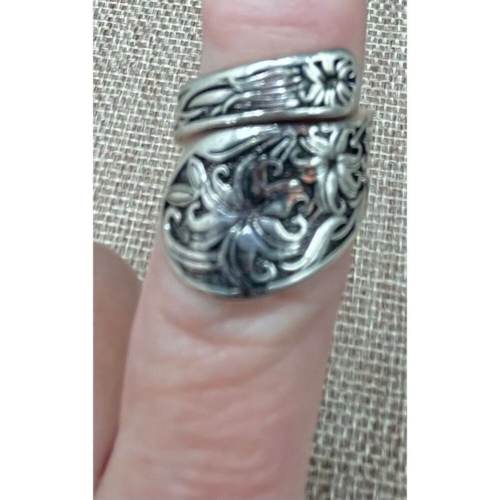 Antique Silver Spoon Ring Unisex Size 6.5 Floral Pattern